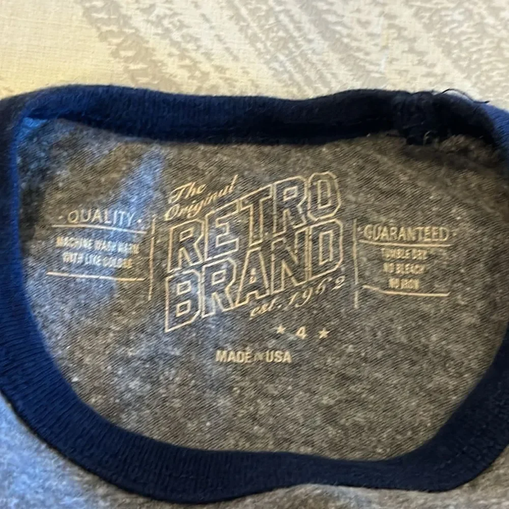 Retro Brand Boys New York Islanders Raglan Long Sleeve T-Shirt - Size 4